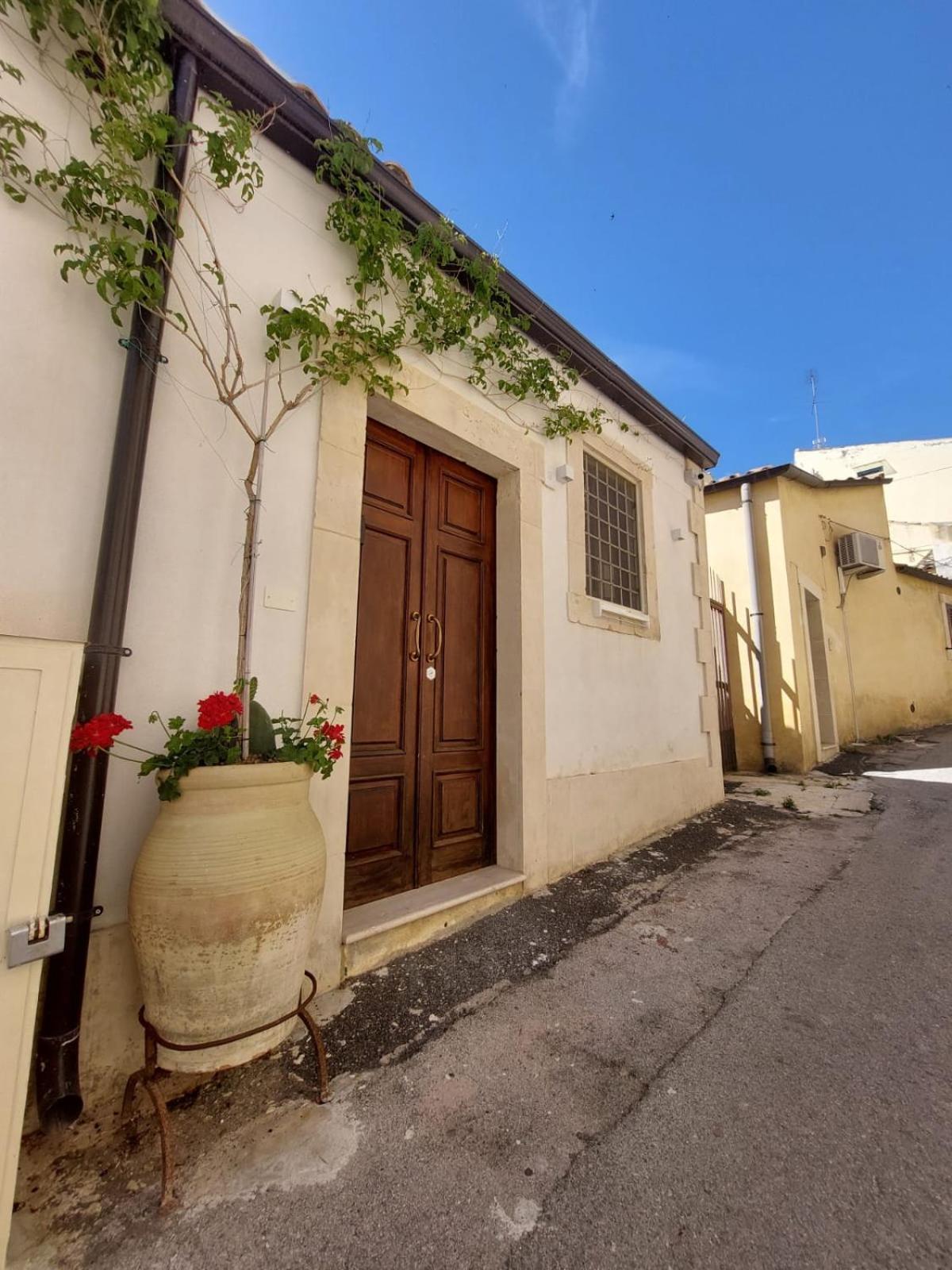 Squisita Home Noto Dış mekan fotoğraf